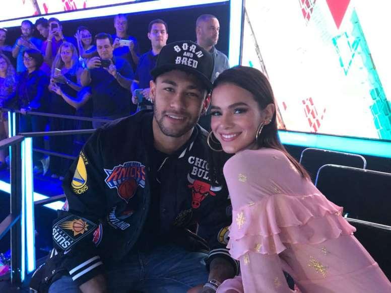 Marquezine diz que término com Neymar foi definitivo: 'Não terá outra temporada'