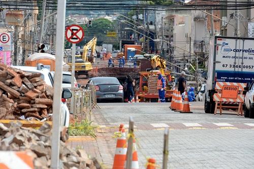 Obra do Reviva pode ter aditivo milionário