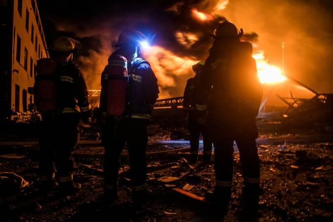 Explosão em fábrica na China deixa ao menos 47 mortos