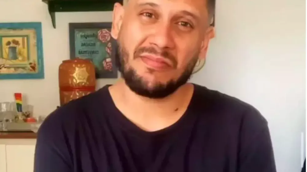 Defesa insiste em exames para provar que músico estava sob efeito de drogas ao matar Vanessa a facadas