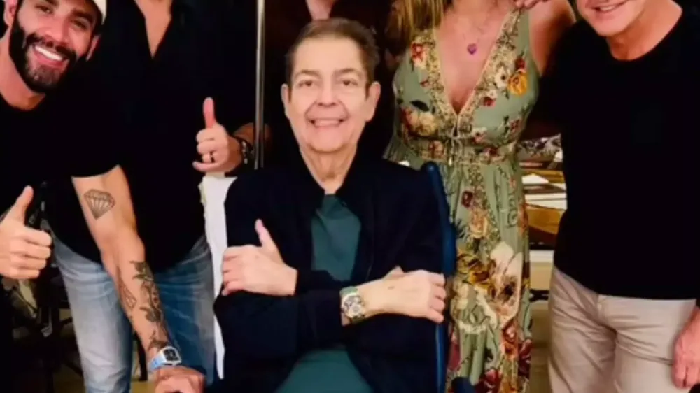 Faustão aparece de cadeira de rodas e diagnóstico vem à tona; saiba detalhes