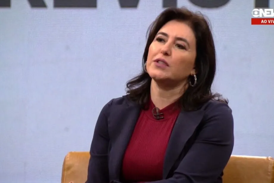 Em entrevista na noite desta quarta-feira, Simone Tebet afirmou que vai apoiar a reeleição do governador tucano Eduardo Riedel