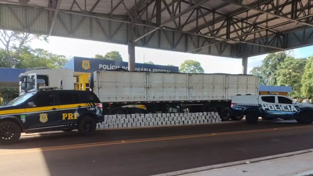 Polícia encontra cocaína escondida em tanque e estepe de carreta em Guia Lopes da Laguna