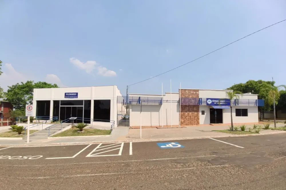 Vereadores transformam diárias em complemento salarial e entram na mira do MPE