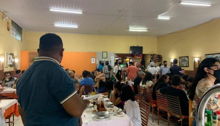 Pizzaria é autuada por funcionar com mais de 40% da capacidade em Campo Grande