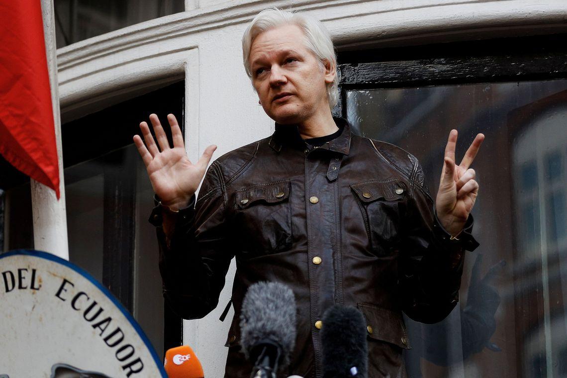 Fundador do Wikileaks, Julian Assange é preso em Londres