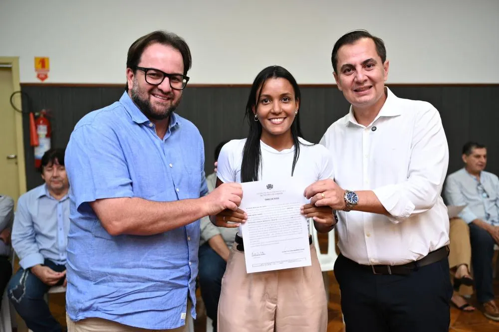 Prefeitura de Jardim empossa novos servidores aprovados em concurso público