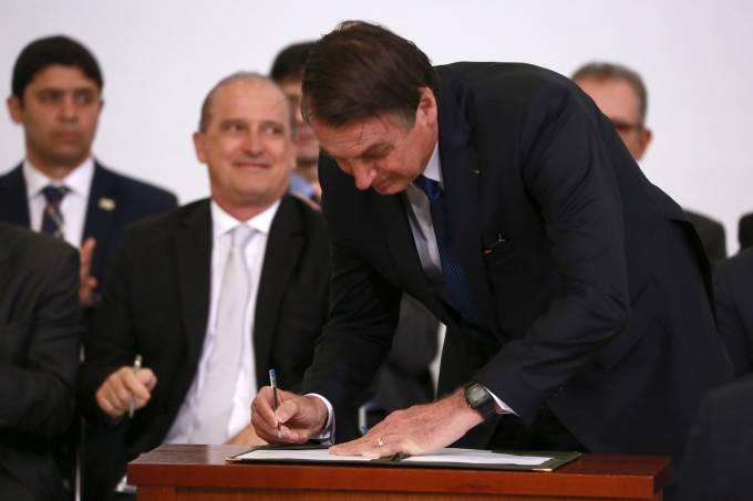 Ensino domiciliar terá avaliação anual