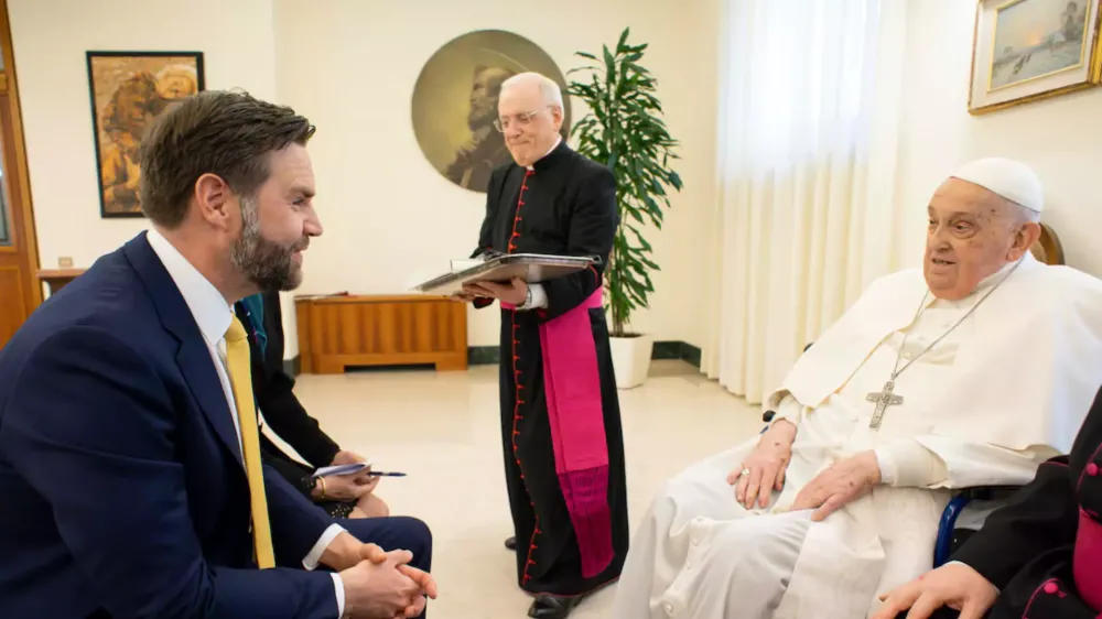 JD Vance, vice-presidente dos EUA, fez última visita ao Papa no Vaticano