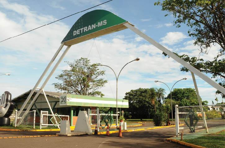 MPE investiga Detran por favorecer contratação