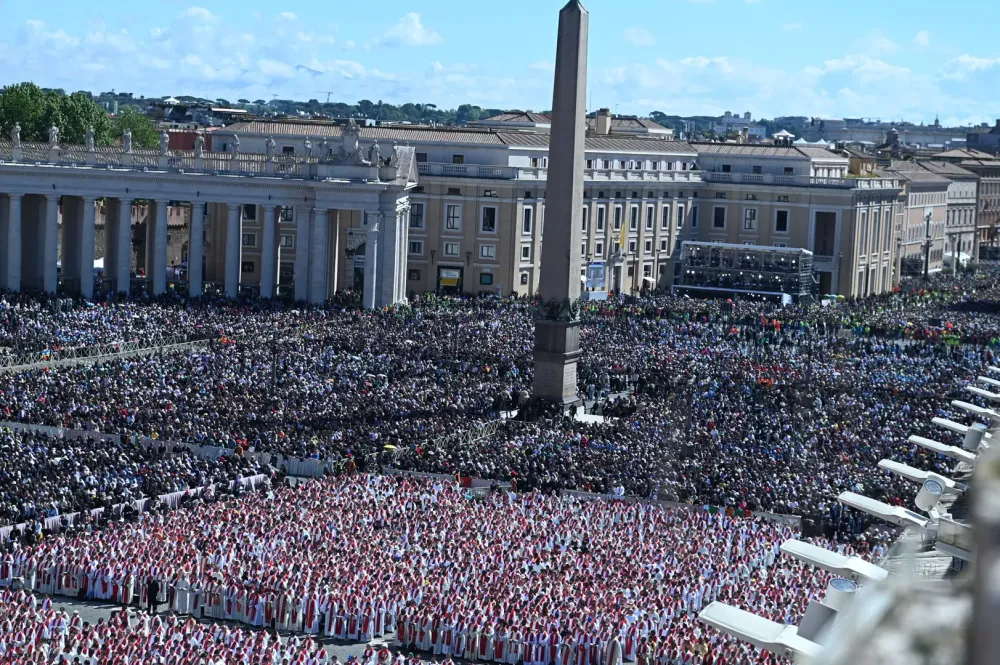 Enterro do papa Francisco: cerimônia fúnebre acontece na Praça de São Pedro, no Vaticano