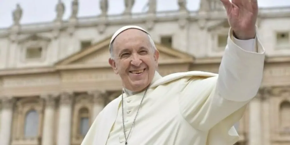 Fifa fará jogo para crianças com as Lendas da federação a pedido do papa Francisco