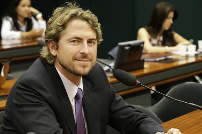 Deputado Zeca Dirceu é tigrão com a cota parlamentar