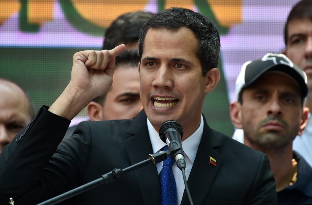 Guaidó convoca Venezuela para 'maior marcha da história'