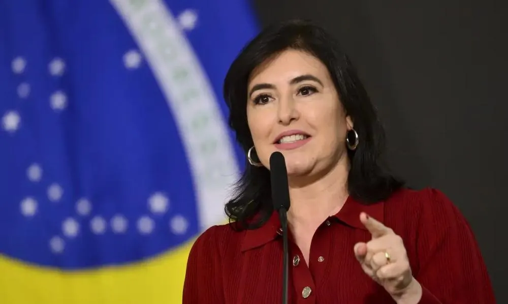 Simone enfrenta debandada de auxiliares do alto escalão e demissões esvaziam ministério