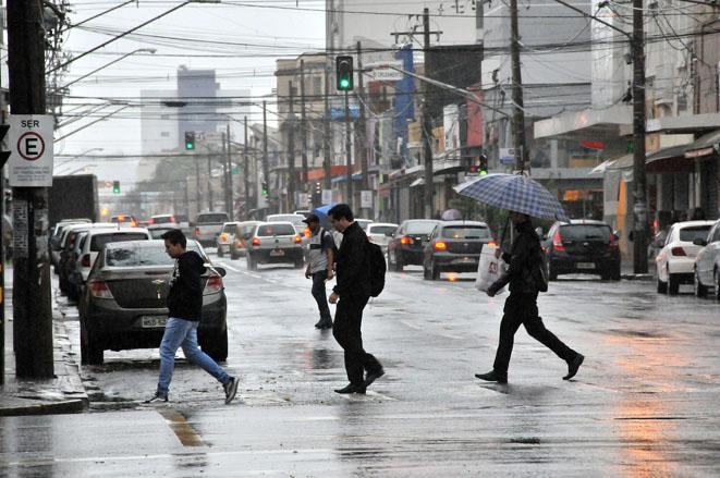 Frente fria passa pelo MS e temperaturas devem cair