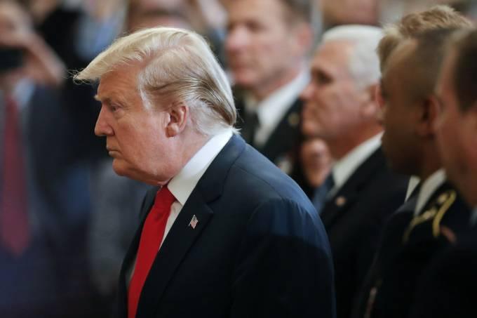 Pré-candidatos democratas se dividem sobre impeachment de Trump