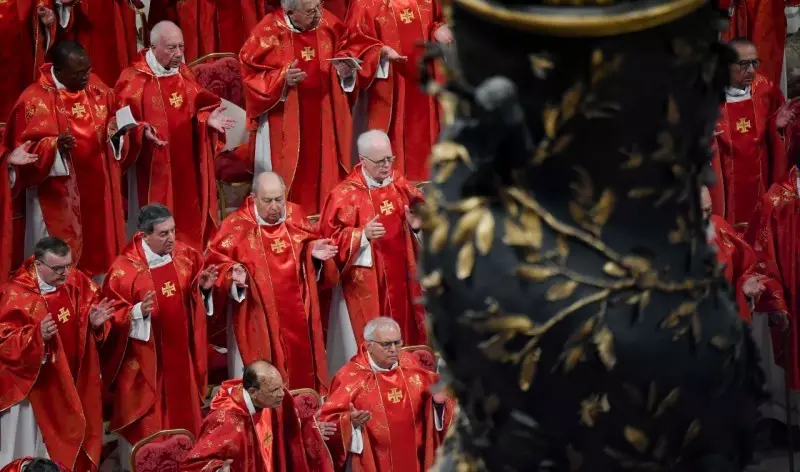 Cardeais pedem unidade da Igreja em missa que abre o conclave
