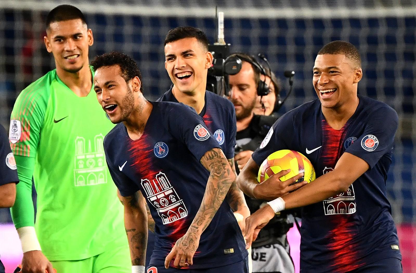 Estrelas do PSG indicam permanência após temporada com frustrações e título discreto