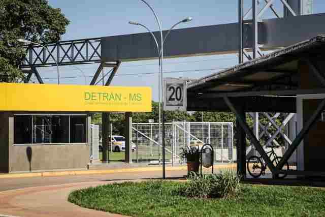Detran-MS altera calendário de licenciamento