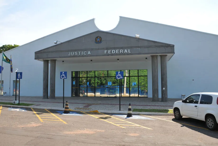 Juízes federais podem trabalhar apenas 4 dias por mês graças à resolução do CJF