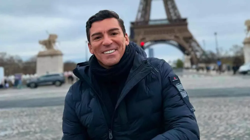 Ex-zagueiro Lúcio é internado com queimaduras após acidente doméstico