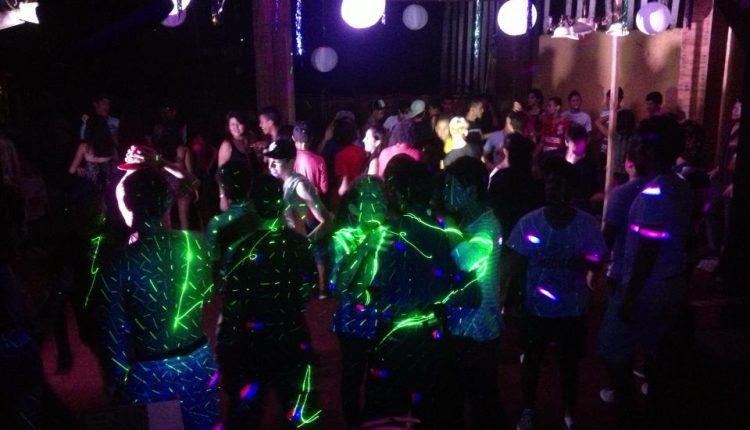 Rapaz gasta mais de R$ 600 em boate e vai para a delegacia por não pagar conta