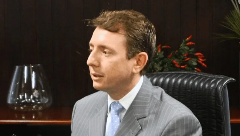 Defendido por banca de 12 advogados, juiz com patrimônio incompatível entra na pauta do CNJ