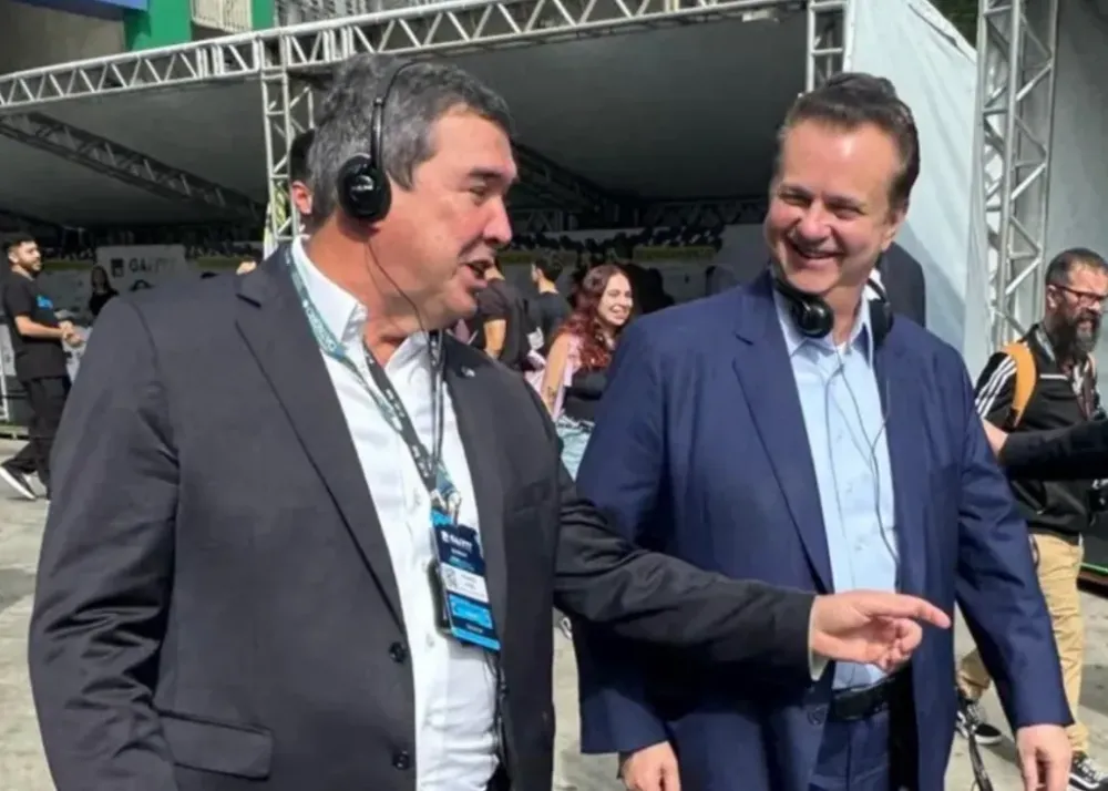 Dividido entre PSD e PP, Riedel é assediado por Kassab