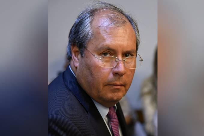Deputado é ferido em ataque a tiros perto do Congresso argentino