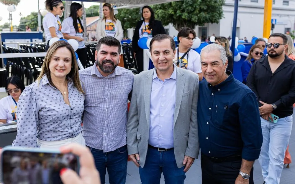 Prefeito de Jardim prestigia aniversário de 113 anos de Porto Murtinho