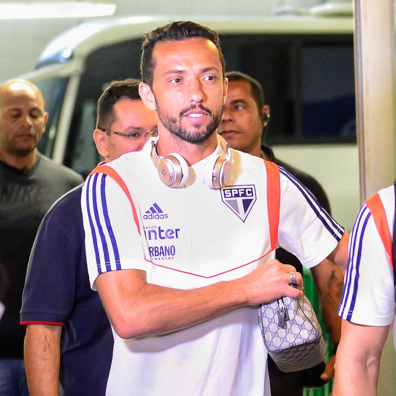 Com futuro indefinido no São Paulo, Nenê admite ter conversado com o Fortaleza