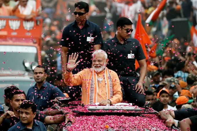 Modi consegue reeleição e sai da disputa com mais força política na Índia