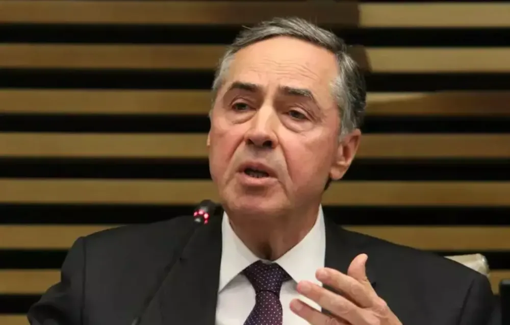 Barroso rebate Trump e afirma: “No Brasil de hoje não se persegue ninguém”