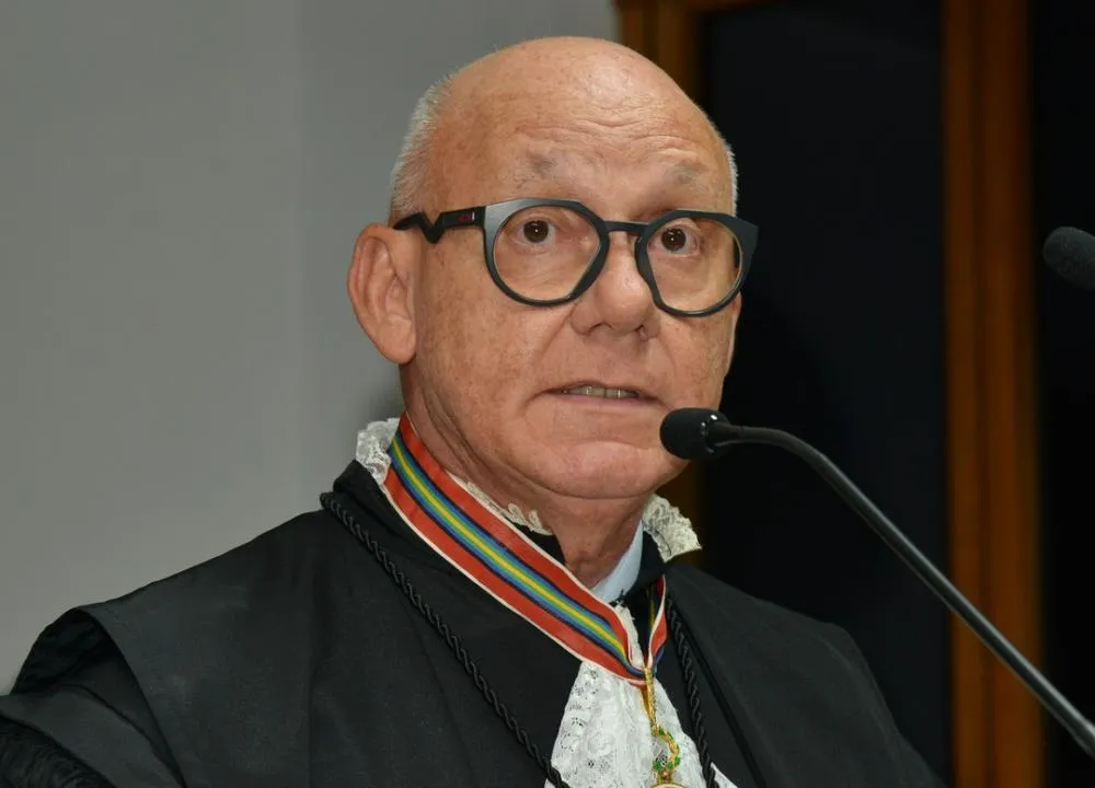 Vice-presidente do TRF barra recursos de João Amorim contra condenação por omitir R$ 23 mi