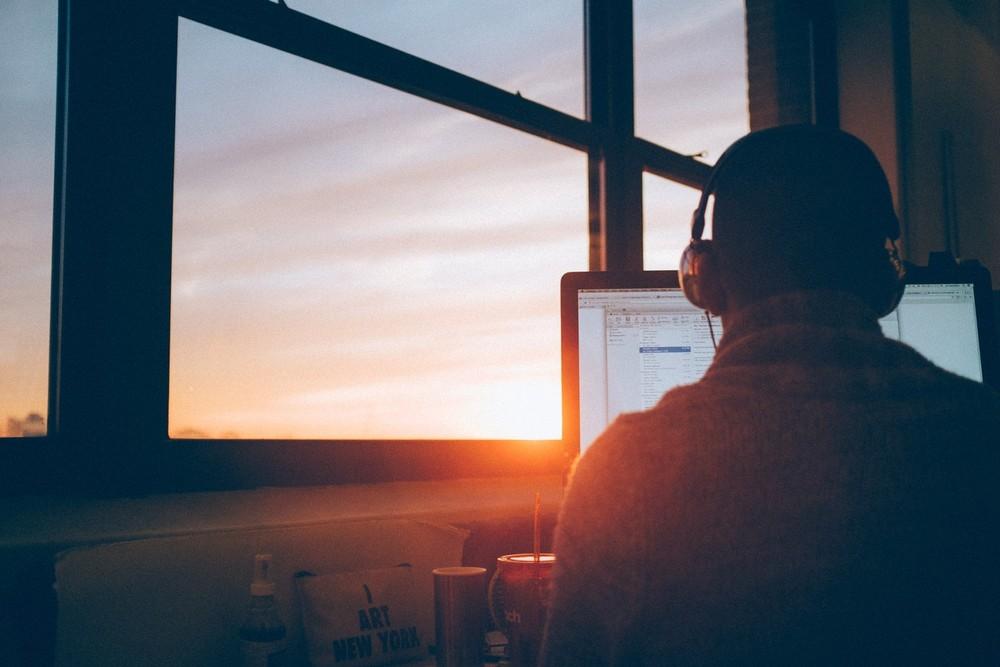 Entenda diferenças entre burnout, estresse e depressão