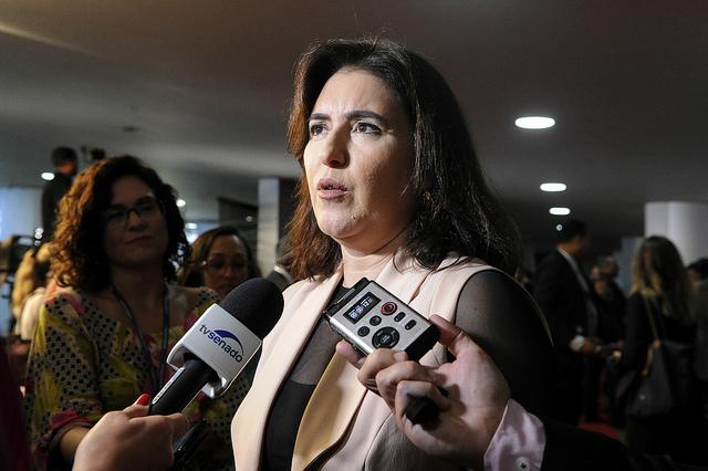 Simone diz que Governo ‘se acovardou’ com Coaf