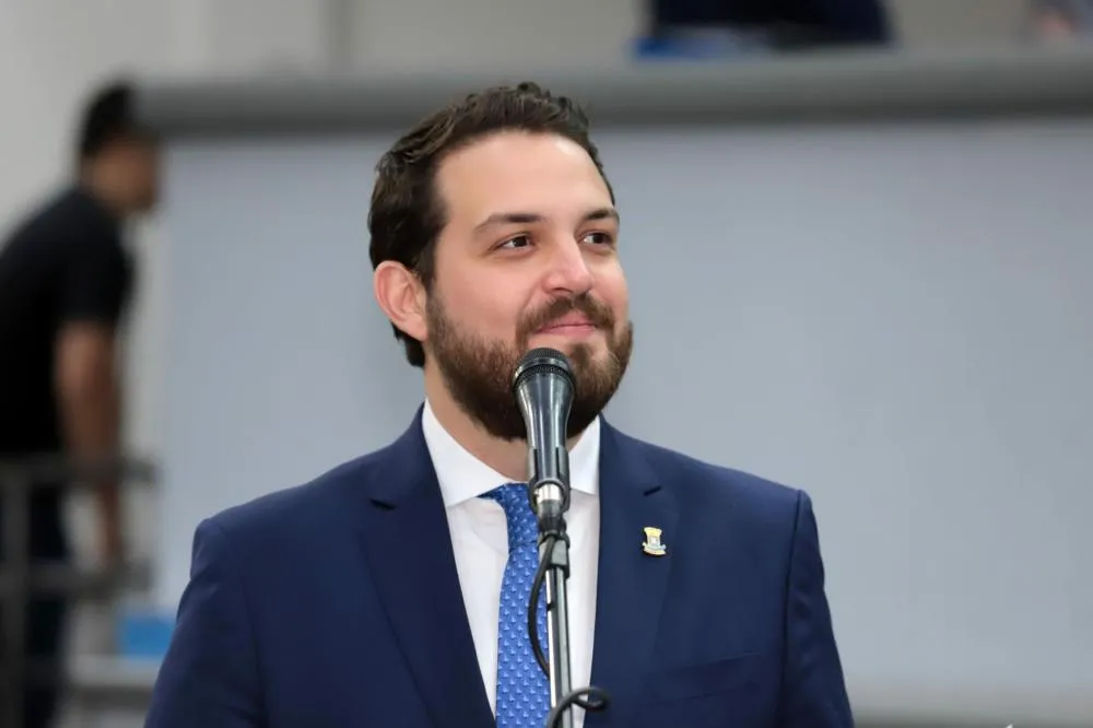 Juiz dá ultimato após Claudinho ignorar Justiça e travar 1ª ação por corrupção na Tromper