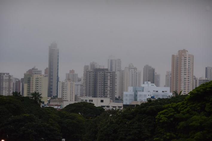 Massa de ar fria atinge MS e temperatura cai nesta terça