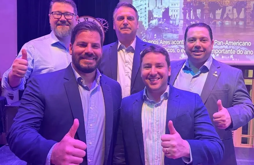 Pollon acusa colega bolsonarista pelo golpe de R$ 24 mil e pede ajuda para vítima