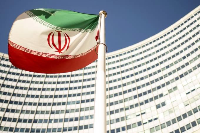 Agência da ONU está preocupada com ‘tensão’ sobre programa nuclear do Irã