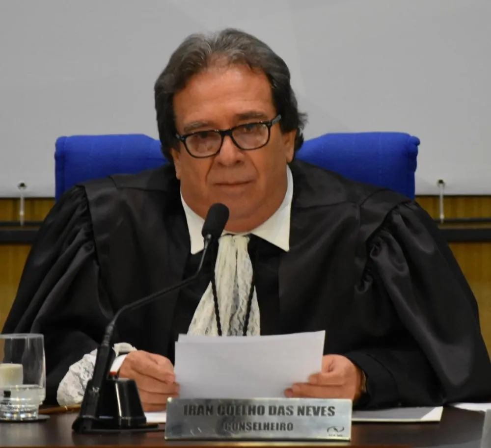 Alexandre de Moraes tira tornozeleira eletrônica e libera conselheiro Iran Coelho a retornar ao TCE