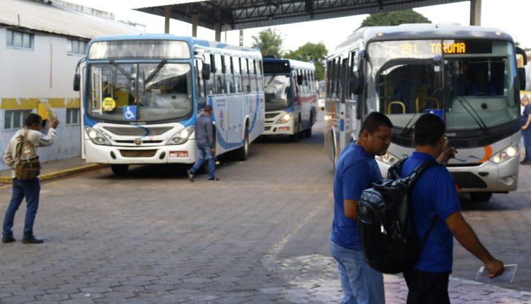 Após paralisação, ônibus voltam a circular em Campo Grande