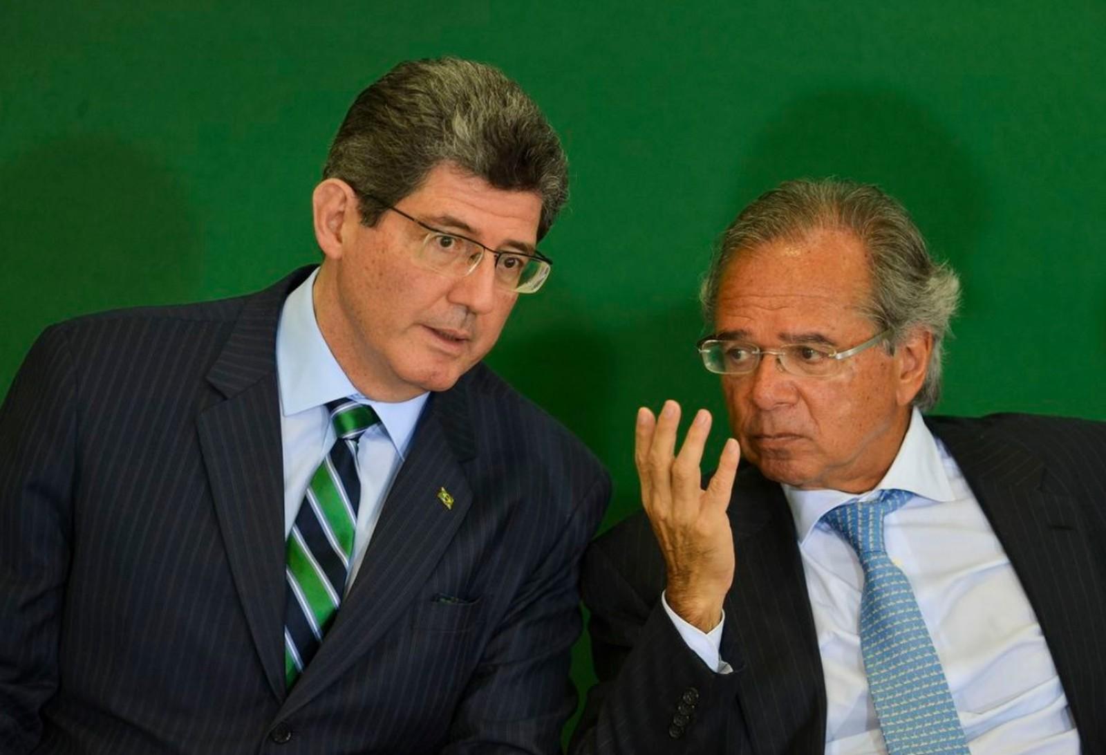 Levy envia carta de demissão a Paulo Guedes