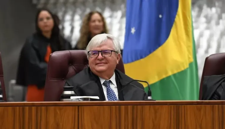 Após volta de Waldir e Iran, PGR faz apelo desesperado para STJ julgar ação com urgência