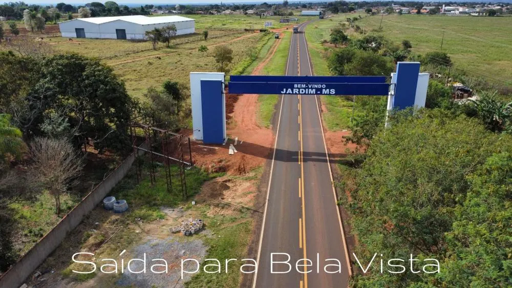 Jardim finaliza instalação de três portais de entrada e valoriza acessos à cidade