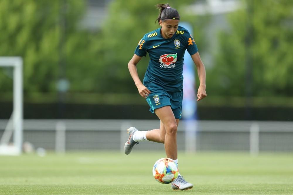 Andressa Alves tem lesão muscular na coxa esquerda e desfalca o Brasil contra a Itália