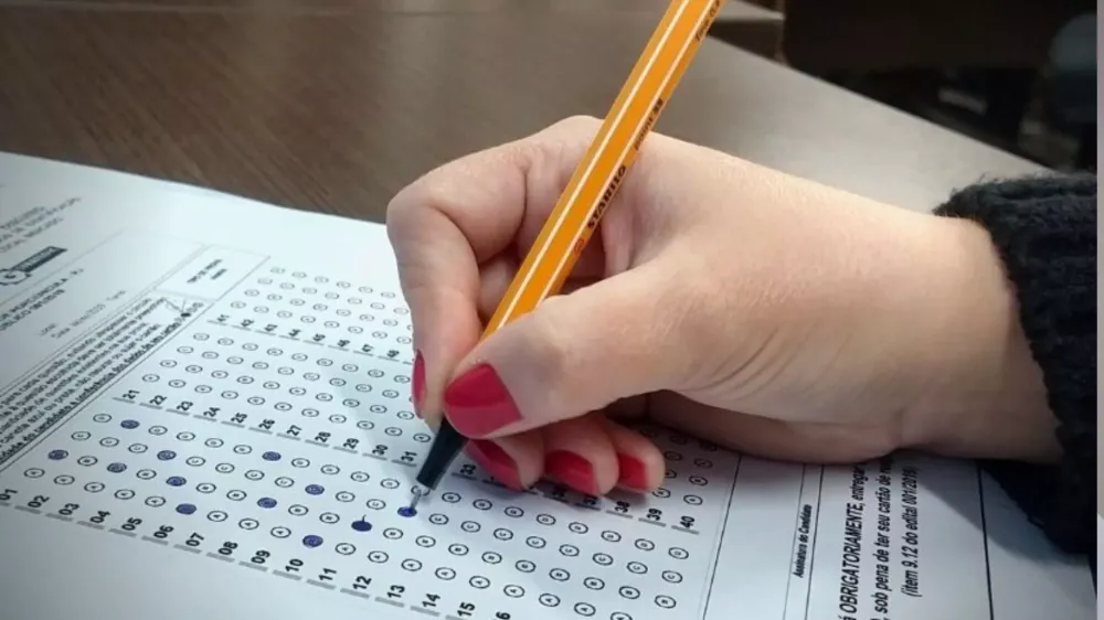 Semana inicia com 74 vagas em concursos e processos seletivos em MS com salários de até R$ 32 mil