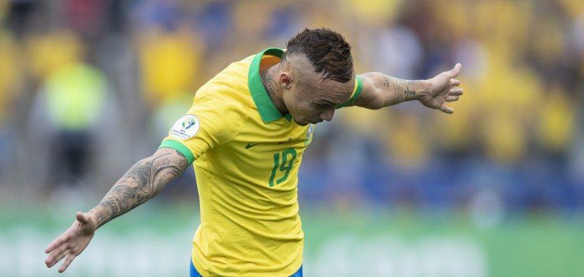 Brasil enfrenta Paraguai por vaga nas semifinais