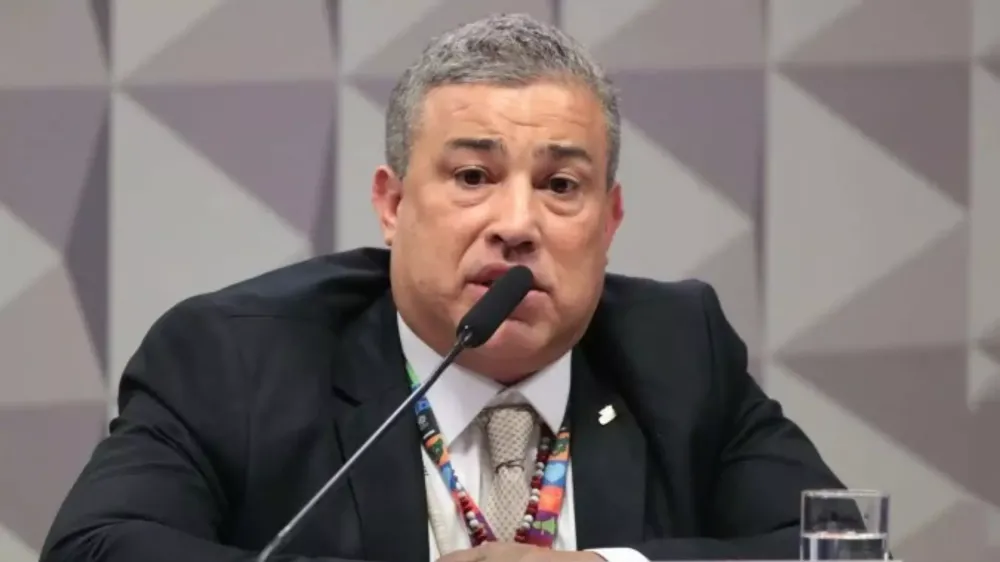 Presidente da Conafer é preso em flagrante pela CPMI do INSS